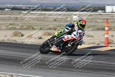 media/Jan-15-2026-Racers Edge (Thu) [[dfebeb70ab]]/2-A Group/Session 2 Turn 11 Side/